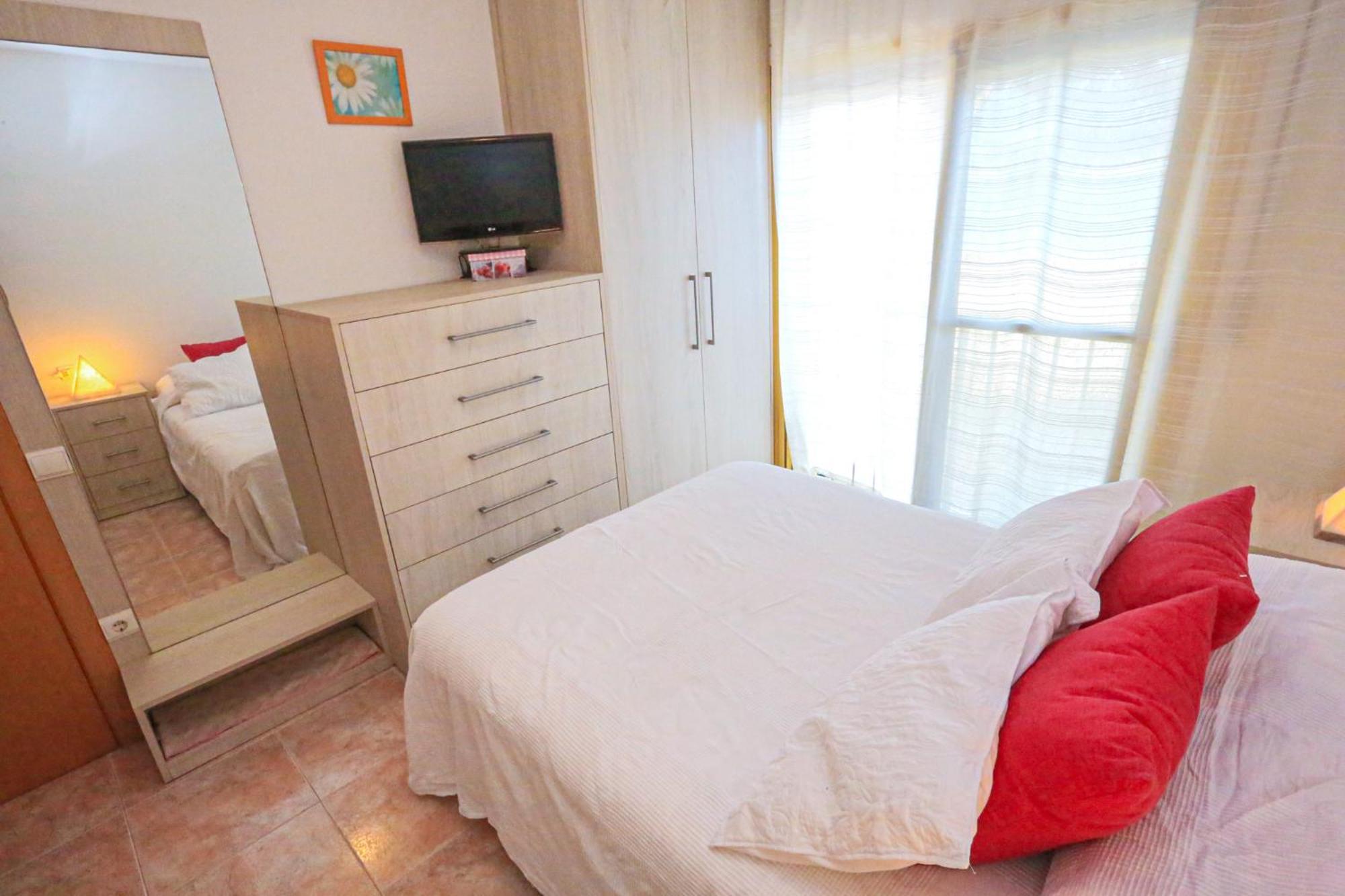 Playmar Litoral Costa Dorada - Only Families Apartment Cambrils Bagian luar foto